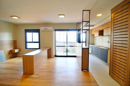 Sala de apartamento à venda com 1 quarto, 44m² em Campestre, Santo André