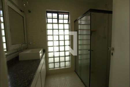 Banheiro de casa para alugar com 2 quartos, 75m² em Vila Mariana, São Paulo