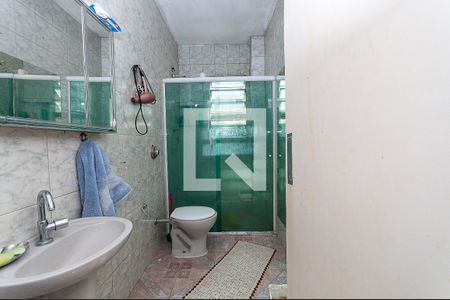 Apartamento à venda com 52m², 2 quartos e 1 vaga Apartamento à venda com 52m², 2 quartos e 1 vagaBanheiro Social