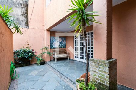 Casa para alugar com 120m², 2 quartos e 1 vagaQuintal