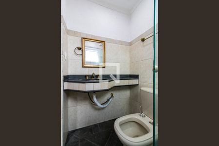 Casa para alugar com 120m², 2 quartos e 1 vaga2o. Andar - Banheiro da Suíte 1