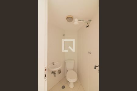 Apartamento para alugar com 94m², 3 quartos e 1 vaga Apartamento para alugar com 94m², 3 quartos e 1 vagaBanheiro de Serviço