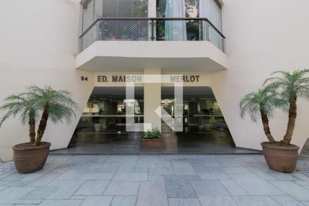 Apartamento para alugar com 94m², 3 quartos e 1 vaga Apartamento para alugar com 94m², 3 quartos e 1 vagaFachada