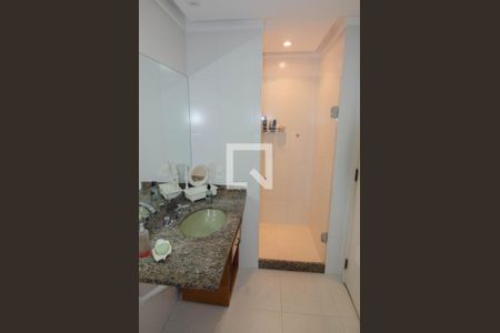 Apartamento à venda com 150m², 4 quartos e 1 vagaBanheiro do Quarto 2