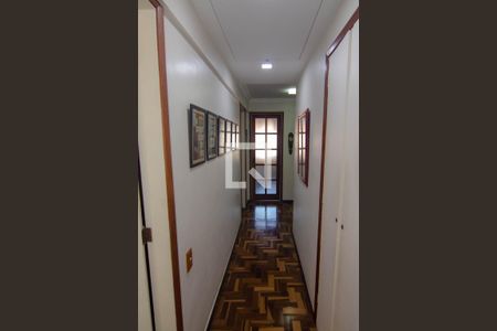 Apartamento à venda com 150m², 4 quartos e 1 vagaCorredor