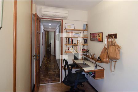 Apartamento à venda com 150m², 4 quartos e 1 vagaQuarto 3