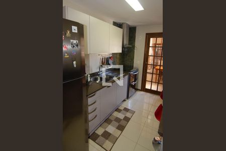 Apartamento à venda com 150m², 4 quartos e 1 vagaCozinha