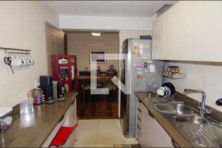 Apartamento à venda com 150m², 4 quartos e 1 vagaCozinha