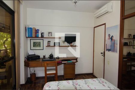 Apartamento à venda com 150m², 4 quartos e 1 vagaQuarto 2