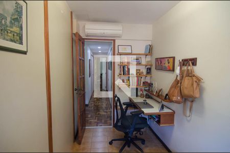 Apartamento à venda com 150m², 4 quartos e 1 vagaQuarto 3