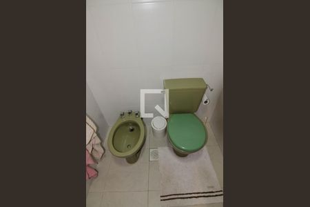 Apartamento à venda com 150m², 4 quartos e 1 vagaBanheiro do Quarto 2