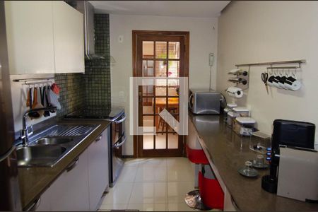 Apartamento à venda com 150m², 4 quartos e 1 vagaCozinha