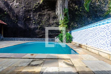 Casa à venda com 450m², 3 quartos e 4 vagasVista do Quarto 3