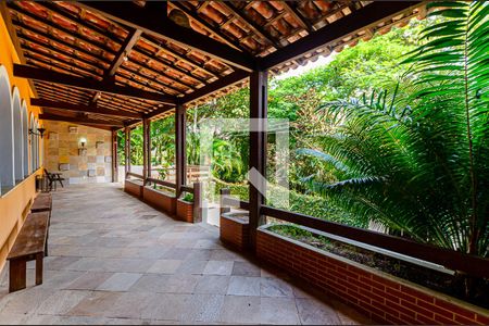 Casa à venda com 450m², 3 quartos e 4 vagasVaranda