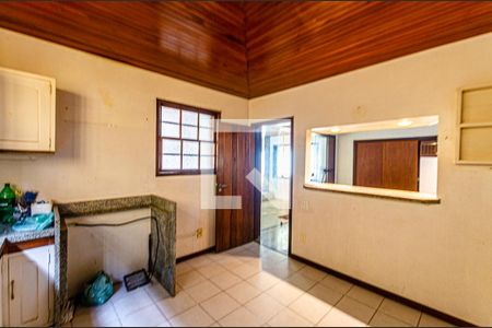 Casa à venda com 450m², 3 quartos e 4 vagasCozinha