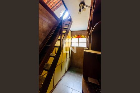 Casa à venda com 450m², 3 quartos e 4 vagasÁrea de Serviço