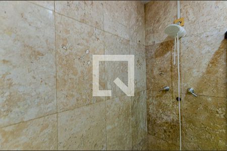 Casa à venda com 450m², 3 quartos e 4 vagasBanheiro