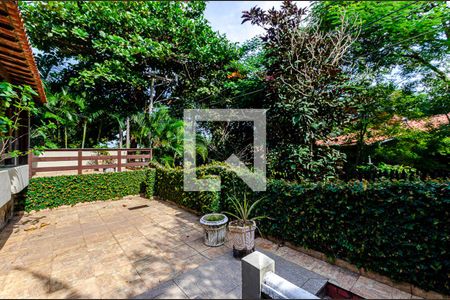 Casa à venda com 450m², 3 quartos e 4 vagasEntrada