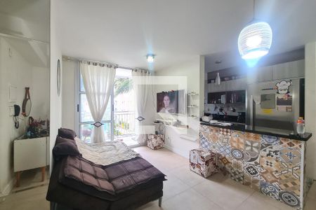 Sala de apartamento à venda com 2 quartos, 51m² em Vila Antonieta, São Paulo