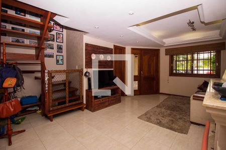 Sala de casa para alugar com 3 quartos, 230m² em Espirito Santo, Porto Alegre