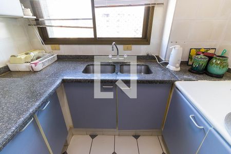 Apartamento à venda com 220m², 3 quartos e 4 vagasCozinha