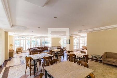 Apartamento à venda com 220m², 3 quartos e 4 vagasÁrea comum - Salão de festas