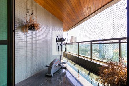 Apartamento à venda com 220m², 3 quartos e 4 vagasSacada