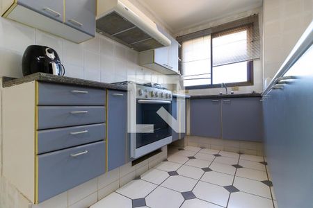 Apartamento à venda com 220m², 3 quartos e 4 vagasCozinha