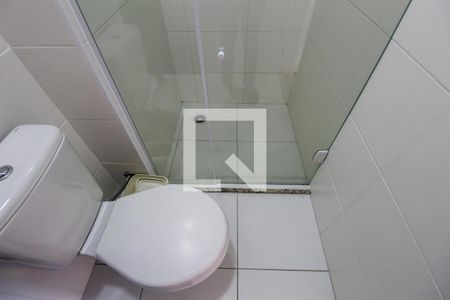 Banheiro  de apartamento à venda com 1 quarto, 29m² em Vila Ema, São Paulo