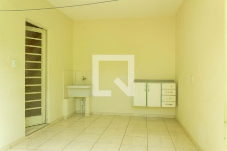 Casa para alugar com 100m², 4 quartos e 2 vagas Casa para alugar com 100m², 4 quartos e 2 vagasÁrea de Serviço