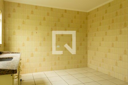 Casa para alugar com 100m², 4 quartos e 2 vagas Casa para alugar com 100m², 4 quartos e 2 vagasCozinha