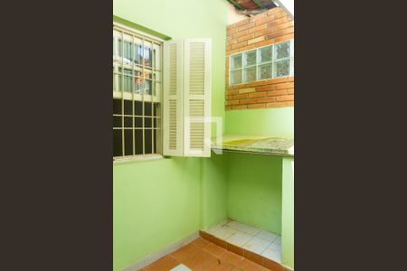 Casa para alugar com 100m², 4 quartos e 2 vagas Casa para alugar com 100m², 4 quartos e 2 vagasVaranda