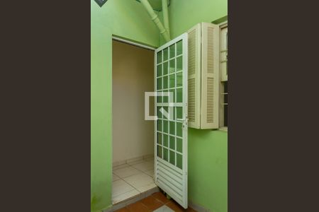 Casa para alugar com 100m², 4 quartos e 2 vagas Casa para alugar com 100m², 4 quartos e 2 vagasVaranda
