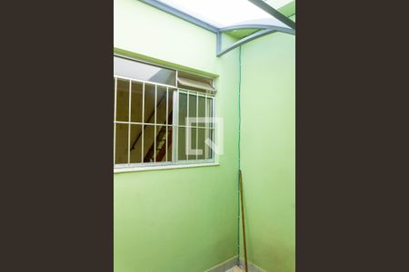 Casa para alugar com 100m², 4 quartos e 2 vagas Casa para alugar com 100m², 4 quartos e 2 vagasVaranda