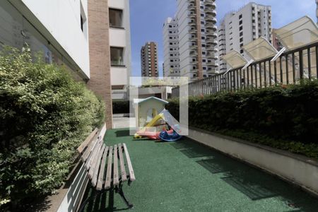 Apartamento à venda com 160m², 4 quartos e 3 vagasÁrea Comum - Playground