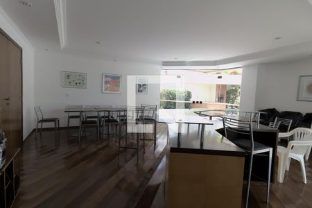 Apartamento à venda com 160m², 4 quartos e 3 vagasÁrea comum - Salão de festas