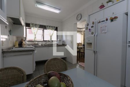 Apartamento à venda com 160m², 4 quartos e 3 vagasCozinha