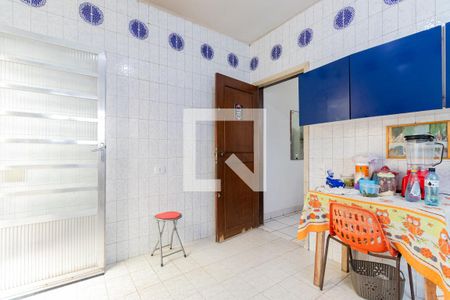 Casa para alugar com 300m², 4 quartos e 2 vagas Casa para alugar com 300m², 4 quartos e 2 vagasCozinha