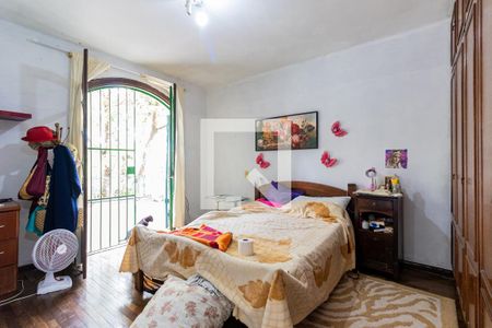 Casa para alugar com 300m², 4 quartos e 2 vagas Casa para alugar com 300m², 4 quartos e 2 vagasQuarto 3 - Suíte