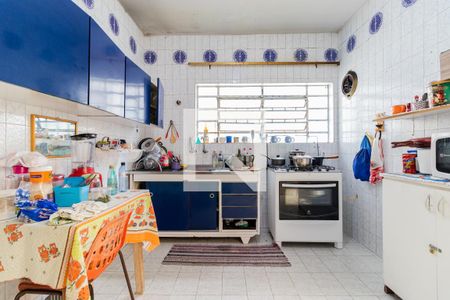 Casa para alugar com 300m², 4 quartos e 2 vagas Casa para alugar com 300m², 4 quartos e 2 vagasCozinha