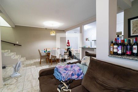 Sala de casa para alugar com 8 quartos, 280m² em Bela Vista, São Paulo