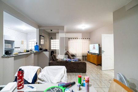 Sala de casa para alugar com 8 quartos, 280m² em Bela Vista, São Paulo