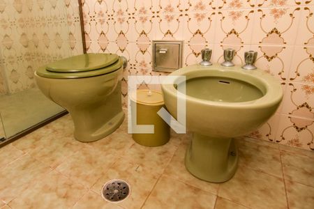 Apartamento para alugar com 93m², 2 quartos e 1 vaga Apartamento para alugar com 93m², 2 quartos e 1 vagaBanheiro Social