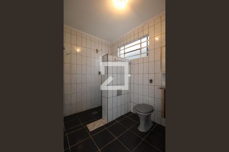 Casa à venda com 176m², 3 quartos e 3 vagasBanheiro Social