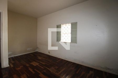 Casa à venda com 176m², 3 quartos e 3 vagasQuarto 2