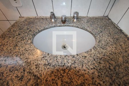 Casa à venda com 176m², 3 quartos e 3 vagasBanheiro Social