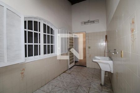 Casa à venda com 176m², 3 quartos e 3 vagasÁrea de Serviço
