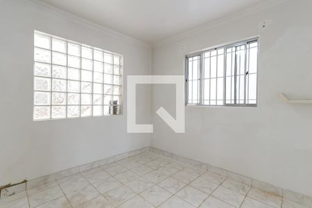 Sala 2 de casa para alugar com 2 quartos, 100m² em Vila Santa Terezinha (zona Norte), São Paulo