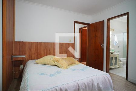 Casa à venda com 360m², 5 quartos e 5 vagasSuíte