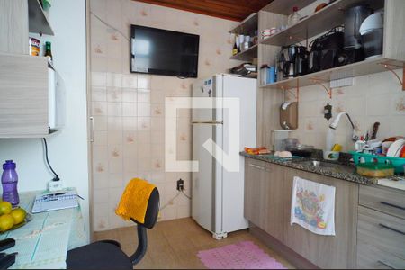 Casa à venda com 360m², 5 quartos e 5 vagasCozinha 2 Andar